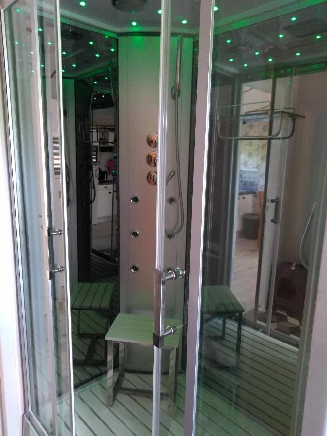Chambre Mobi-Loft cosy sauna ,douche hammam Arrest Esterno foto
